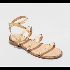 NWT Astrid Studded Strappy Sandals A New Day Tan  Buckle Open Toe sz 8.5
